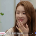 网红吃瓜三男一女,三男一女生成神秘组合，揭秘背后故事